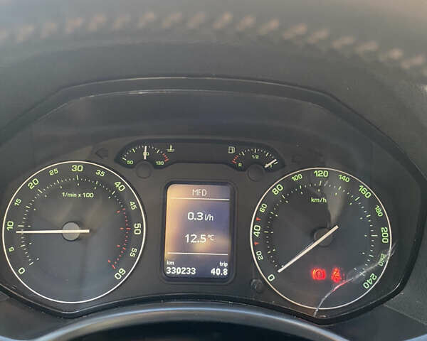 Шкода Октавия Скаут, объемом двигателя 2 л и пробегом 330 тыс. км за 7100 $, фото 14 на Automoto.ua