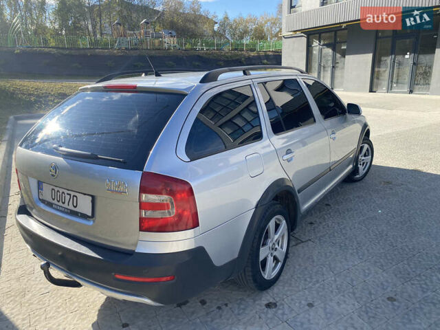 Шкода Октавия Скаут, объемом двигателя 2 л и пробегом 330 тыс. км за 7100 $, фото 6 на Automoto.ua