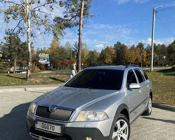 Шкода Октавия Скаут, объемом двигателя 2 л и пробегом 330 тыс. км за 7100 $, фото 13 на Automoto.ua