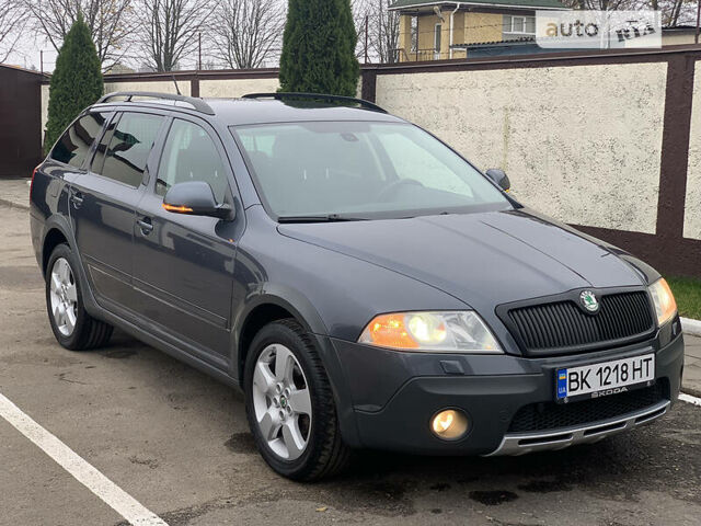 Шкода Octavia Scout, об'ємом двигуна 2 л та пробігом 295 тис. км за 10999 $, фото 22 на Automoto.ua