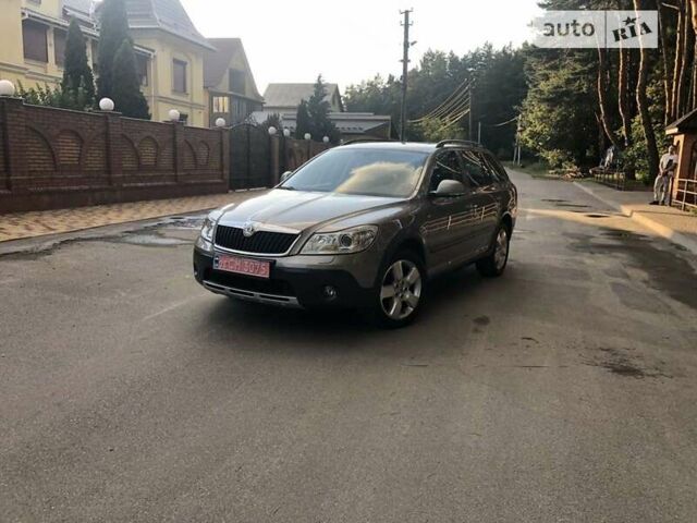 Шкода Octavia Scout, об'ємом двигуна 1.8 л та пробігом 207 тис. км за 10800 $, фото 44 на Automoto.ua