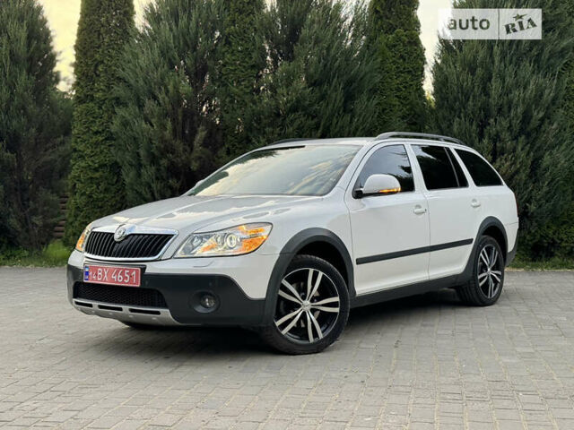 Шкода Octavia Scout, об'ємом двигуна 2 л та пробігом 235 тис. км за 11750 $, фото 5 на Automoto.ua