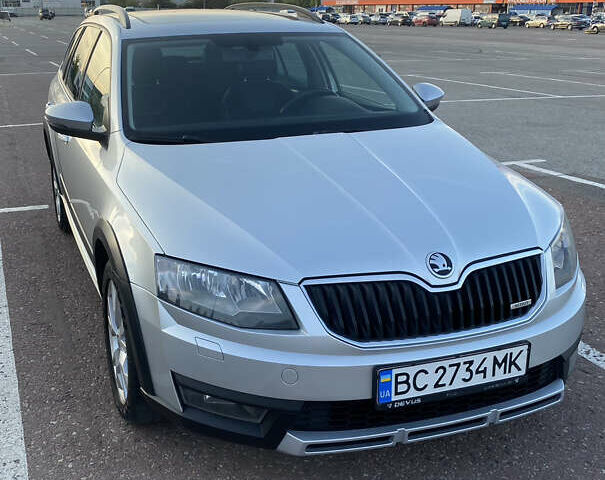 Шкода Октавия Скаут, объемом двигателя 2 л и пробегом 307 тыс. км за 14900 $, фото 15 на Automoto.ua