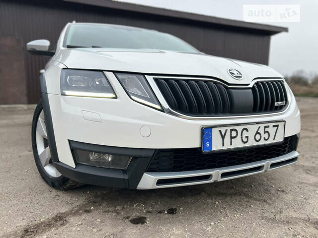 Шкода Octavia Scout, об'ємом двигуна 1.97 л та пробігом 240 тис. км за 15950 $, фото 23 на Automoto.ua