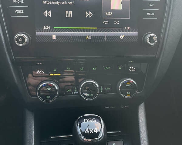 Шкода Октавия Скаут, объемом двигателя 2 л и пробегом 275 тыс. км за 16300 $, фото 14 на Automoto.ua