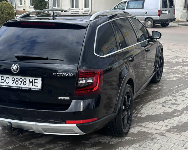 Шкода Октавия Скаут, объемом двигателя 2 л и пробегом 300 тыс. км за 15000 $, фото 4 на Automoto.ua