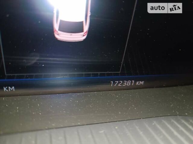 Шкода Октавия Скаут, объемом двигателя 1.97 л и пробегом 173 тыс. км за 21700 $, фото 6 на Automoto.ua