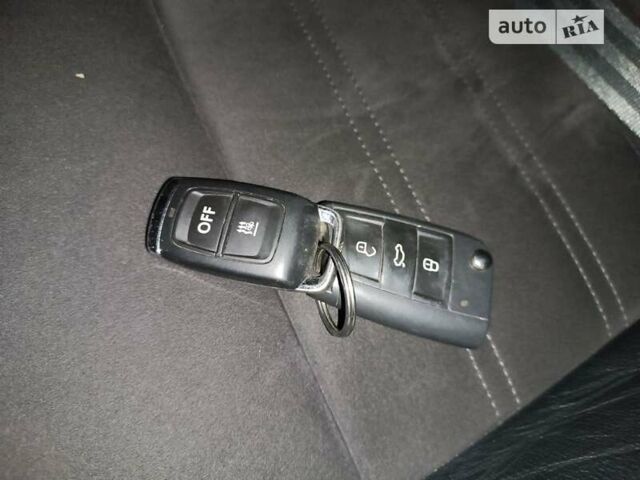 Шкода Октавия Скаут, объемом двигателя 1.97 л и пробегом 173 тыс. км за 21700 $, фото 42 на Automoto.ua