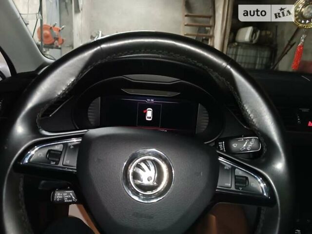 Шкода Октавия Скаут, объемом двигателя 1.97 л и пробегом 173 тыс. км за 21700 $, фото 20 на Automoto.ua