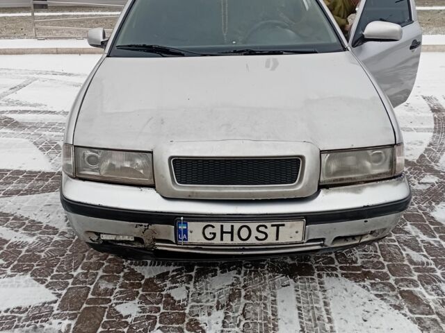 Сірий Шкода Octavia Scout, об'ємом двигуна 1.6 л та пробігом 2 тис. км за 2600 $, фото 3 на Automoto.ua