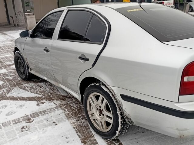 Сірий Шкода Octavia Scout, об'ємом двигуна 1.6 л та пробігом 2 тис. км за 2600 $, фото 1 на Automoto.ua