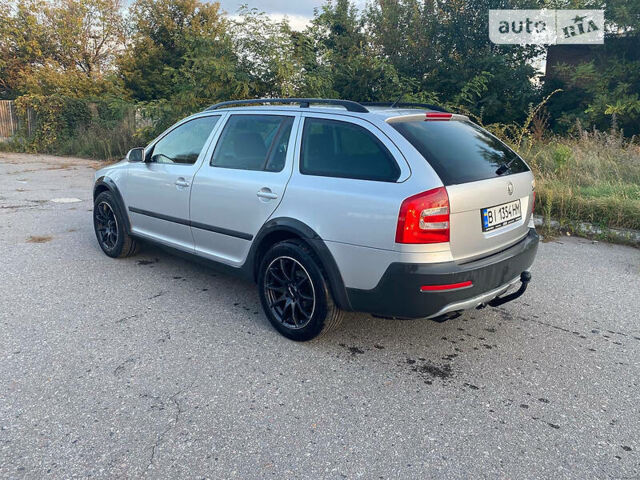 Сірий Шкода Octavia Scout, об'ємом двигуна 2 л та пробігом 287 тис. км за 6900 $, фото 1 на Automoto.ua