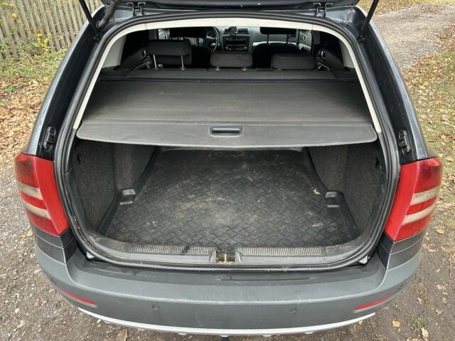 Сірий Шкода Octavia Scout, об'ємом двигуна 2 л та пробігом 281 тис. км за 3500 $, фото 14 на Automoto.ua