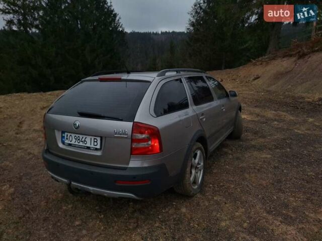 Сірий Шкода Octavia Scout, об'ємом двигуна 2 л та пробігом 248 тис. км за 6699 $, фото 4 на Automoto.ua