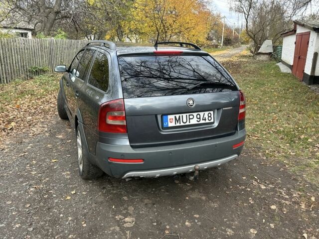 Сірий Шкода Octavia Scout, об'ємом двигуна 2 л та пробігом 281 тис. км за 3500 $, фото 3 на Automoto.ua