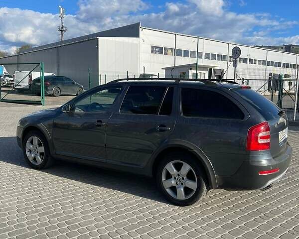 Сірий Шкода Octavia Scout, об'ємом двигуна 0 л та пробігом 140 тис. км за 7950 $, фото 17 на Automoto.ua