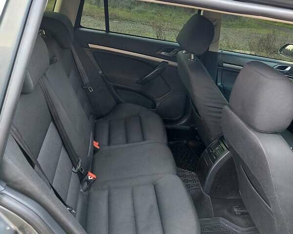 Сірий Шкода Octavia Scout, об'ємом двигуна 1.9 л та пробігом 384 тис. км за 5400 $, фото 4 на Automoto.ua