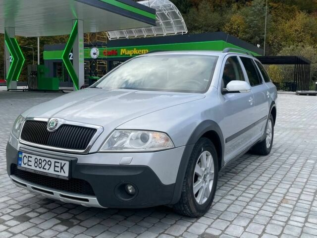 Серый Шкода Октавия Скаут, объемом двигателя 2 л и пробегом 260 тыс. км за 6300 $, фото 2 на Automoto.ua