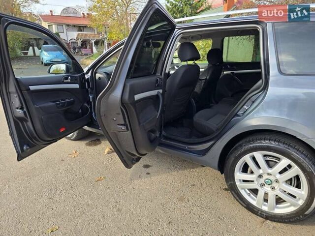 Серый Шкода Октавия Скаут, объемом двигателя 2 л и пробегом 213 тыс. км за 6200 $, фото 23 на Automoto.ua