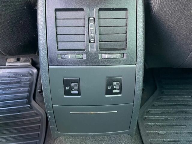 Серый Шкода Октавия Скаут, объемом двигателя 2 л и пробегом 260 тыс. км за 6300 $, фото 8 на Automoto.ua