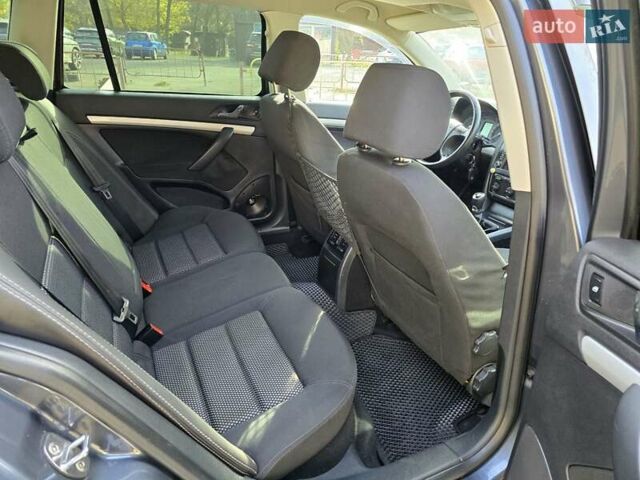 Серый Шкода Октавия Скаут, объемом двигателя 2 л и пробегом 213 тыс. км за 6200 $, фото 34 на Automoto.ua