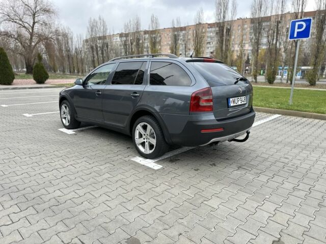 Сірий Шкода Octavia Scout, об'ємом двигуна 2 л та пробігом 285 тис. км за 4200 $, фото 3 на Automoto.ua