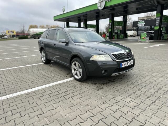 Сірий Шкода Octavia Scout, об'ємом двигуна 2 л та пробігом 285 тис. км за 4200 $, фото 7 на Automoto.ua