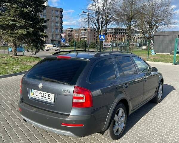 Сірий Шкода Octavia Scout, об'ємом двигуна 0 л та пробігом 140 тис. км за 7950 $, фото 11 на Automoto.ua