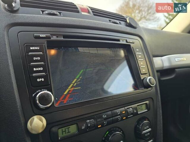 Серый Шкода Октавия Скаут, объемом двигателя 2 л и пробегом 213 тыс. км за 6200 $, фото 49 на Automoto.ua