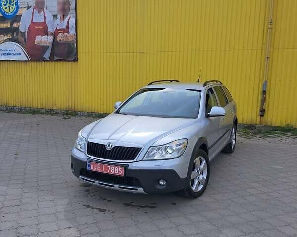 Сірий Шкода Octavia Scout, об'ємом двигуна 1.8 л та пробігом 189 тис. км за 9200 $, фото 1 на Automoto.ua