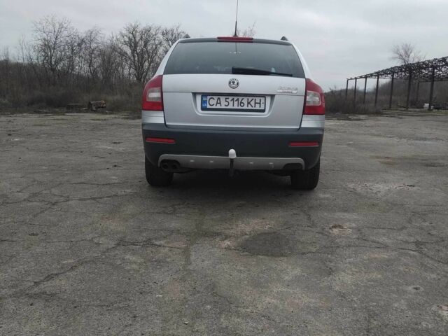 Сірий Шкода Octavia Scout, об'ємом двигуна 1.8 л та пробігом 225 тис. км за 9033 $, фото 9 на Automoto.ua