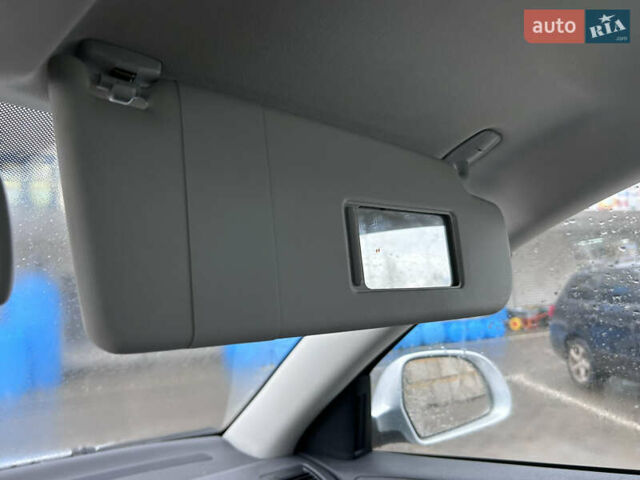 Серый Шкода Октавия Скаут, объемом двигателя 1.8 л и пробегом 247 тыс. км за 10200 $, фото 21 на Automoto.ua