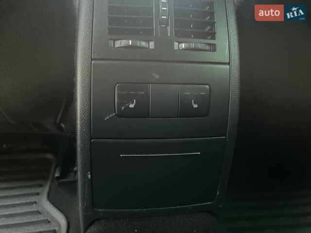 Серый Шкода Октавия Скаут, объемом двигателя 2 л и пробегом 230 тыс. км за 8990 $, фото 32 на Automoto.ua