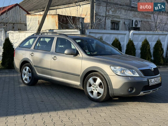 Сірий Шкода Octavia Scout, об'ємом двигуна 1.8 л та пробігом 202 тис. км за 8200 $, фото 5 на Automoto.ua