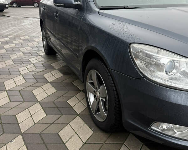 Сірий Шкода Octavia Scout, об'ємом двигуна 1.8 л та пробігом 219 тис. км за 7750 $, фото 32 на Automoto.ua