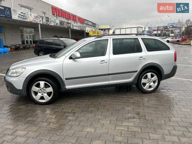 Серый Шкода Октавия Скаут, объемом двигателя 1.8 л и пробегом 247 тыс. км за 10200 $, фото 6 на Automoto.ua