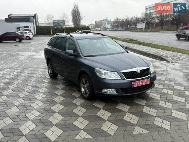 Сірий Шкода Octavia Scout, об'ємом двигуна 1.8 л та пробігом 219 тис. км за 7750 $, фото 40 на Automoto.ua