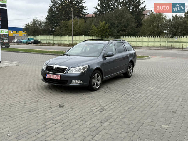 Серый Шкода Октавия Скаут, объемом двигателя 1.8 л и пробегом 219 тыс. км за 7850 $, фото 2 на Automoto.ua