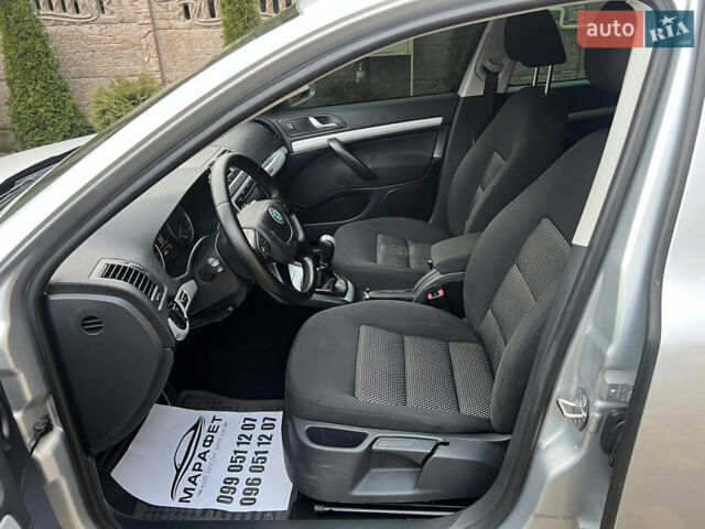 Серый Шкода Октавия Скаут, объемом двигателя 2 л и пробегом 230 тыс. км за 8990 $, фото 19 на Automoto.ua