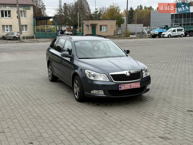 Серый Шкода Октавия Скаут, объемом двигателя 1.8 л и пробегом 219 тыс. км за 7850 $, фото 24 на Automoto.ua