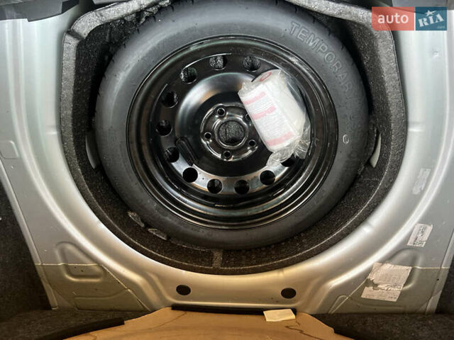 Серый Шкода Октавия Скаут, объемом двигателя 2 л и пробегом 230 тыс. км за 8990 $, фото 39 на Automoto.ua