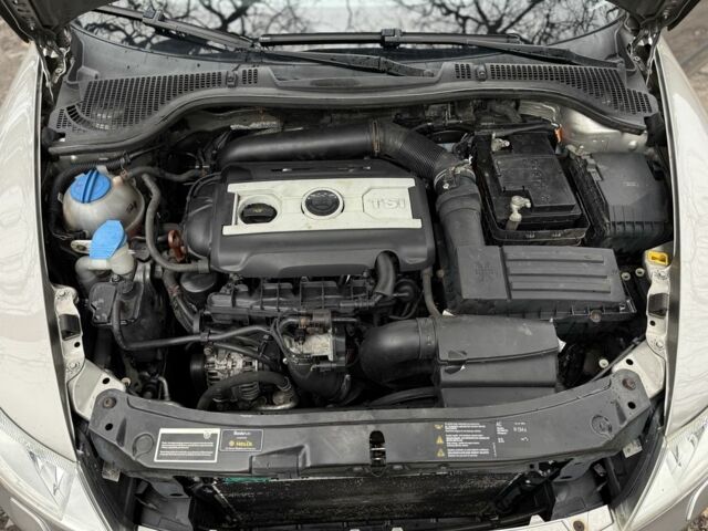 Сірий Шкода Octavia Scout, об'ємом двигуна 1.8 л та пробігом 200 тис. км за 8300 $, фото 6 на Automoto.ua