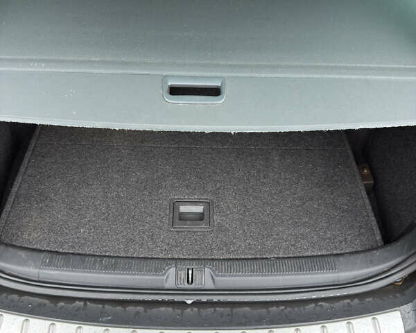 Сірий Шкода Octavia Scout, об'ємом двигуна 2 л та пробігом 282 тис. км за 10800 $, фото 9 на Automoto.ua