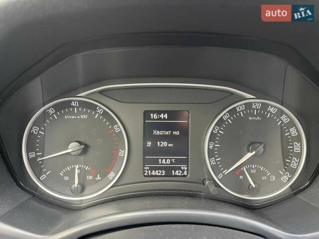 Серый Шкода Октавия Скаут, объемом двигателя 1.8 л и пробегом 214 тыс. км за 8500 $, фото 25 на Automoto.ua