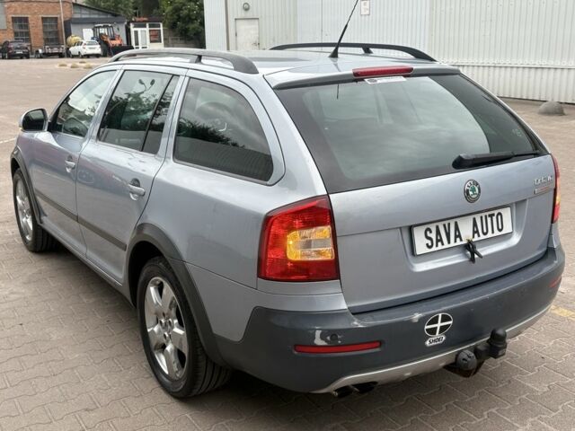 Сірий Шкода Octavia Scout, об'ємом двигуна 0 л та пробігом 141 тис. км за 4400 $, фото 6 на Automoto.ua