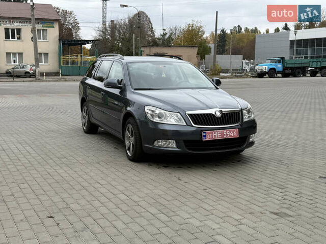 Серый Шкода Октавия Скаут, объемом двигателя 1.8 л и пробегом 219 тыс. км за 7850 $, фото 23 на Automoto.ua