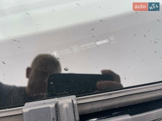 Серый Шкода Октавия Скаут, объемом двигателя 1.8 л и пробегом 214 тыс. км за 8500 $, фото 50 на Automoto.ua