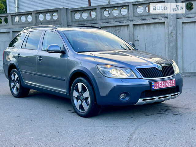 Сірий Шкода Octavia Scout, об'ємом двигуна 1.8 л та пробігом 185 тис. км за 10900 $, фото 8 на Automoto.ua