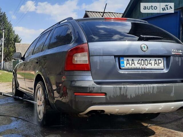 Сірий Шкода Octavia Scout, об'ємом двигуна 1.8 л та пробігом 370 тис. км за 7500 $, фото 2 на Automoto.ua