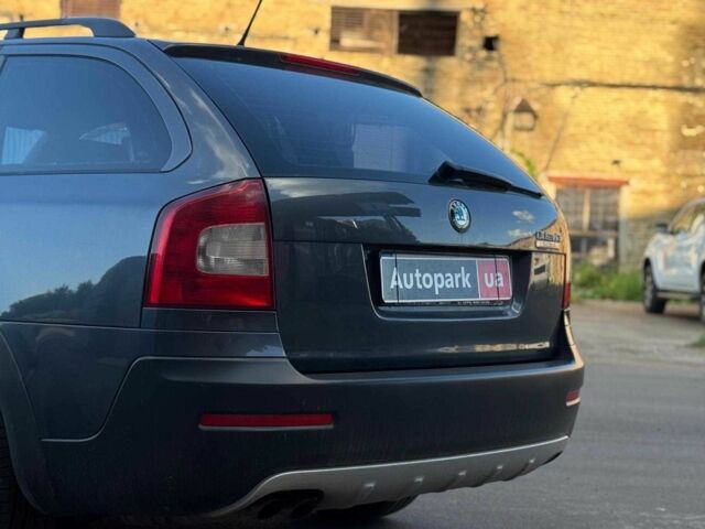Сірий Шкода Octavia Scout, об'ємом двигуна 1.8 л та пробігом 224 тис. км за 6890 $, фото 5 на Automoto.ua